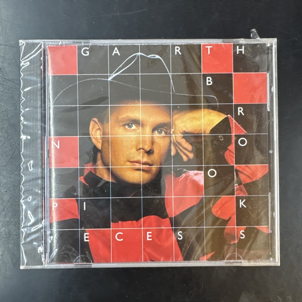 In Pieces by Garth Brooks (CD, Sep-1993, Capitol Nashville) Sealed New!